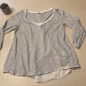 Anthropologie Meadow Rue Cassia V-neck stripe Lace Back Top